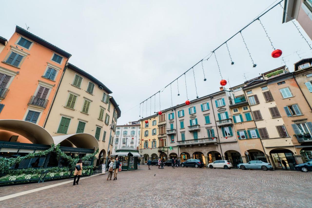 P&P Atmosfera Apartment Bergamo Luaran gambar
